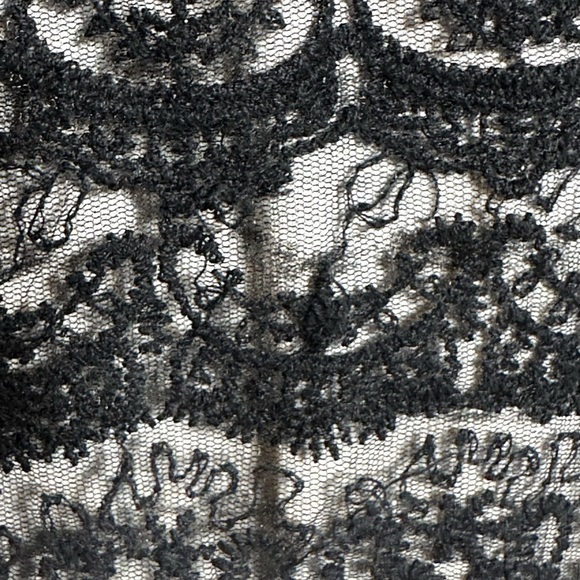 Women’s longsleeve sweater. - Picture 6 of 7